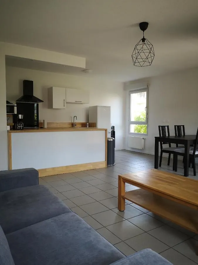 Appartement Semard - Gare contacts